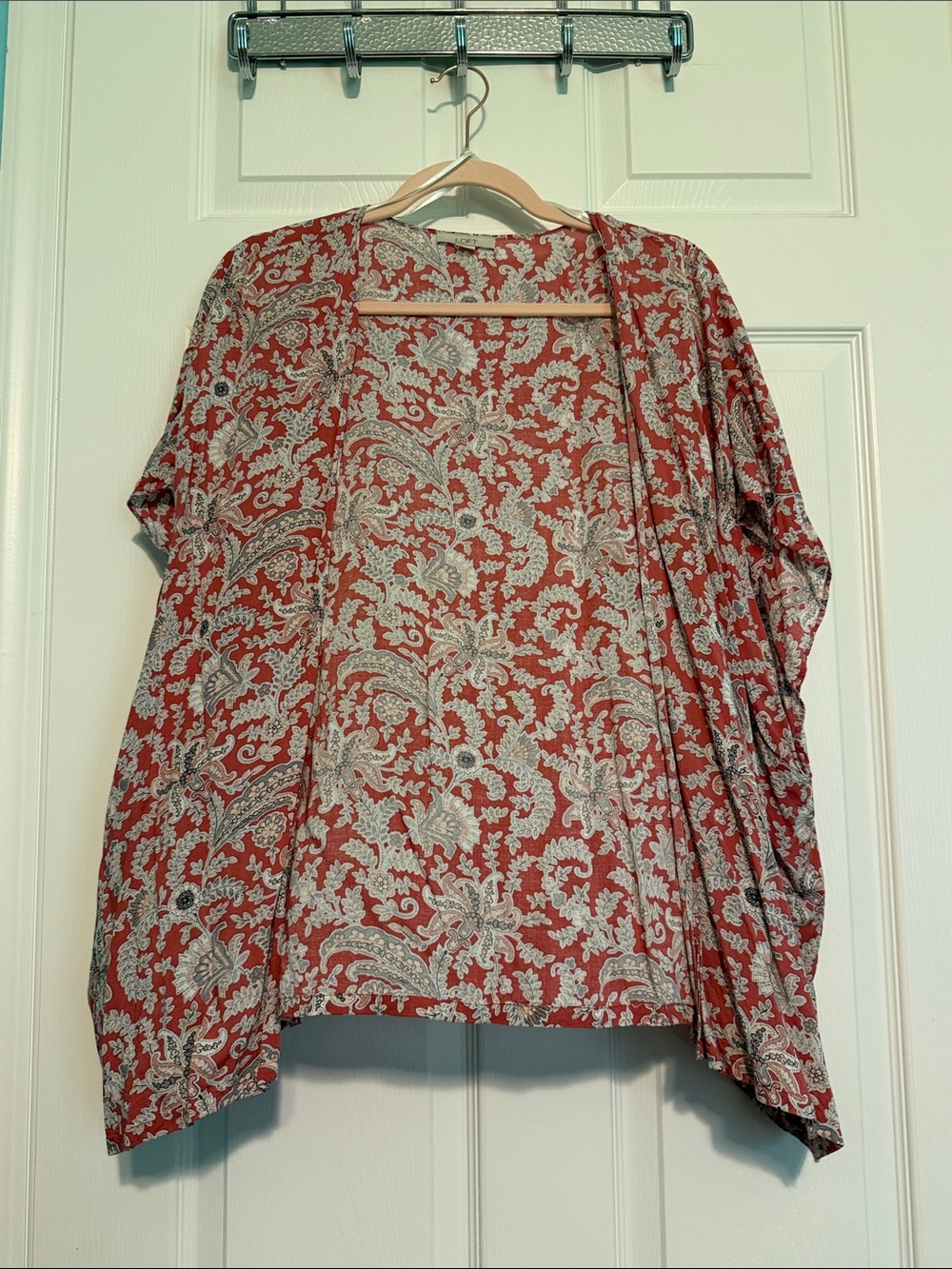 LOFT Dusty Rose and Cream Paisley Open-Front Cardigan